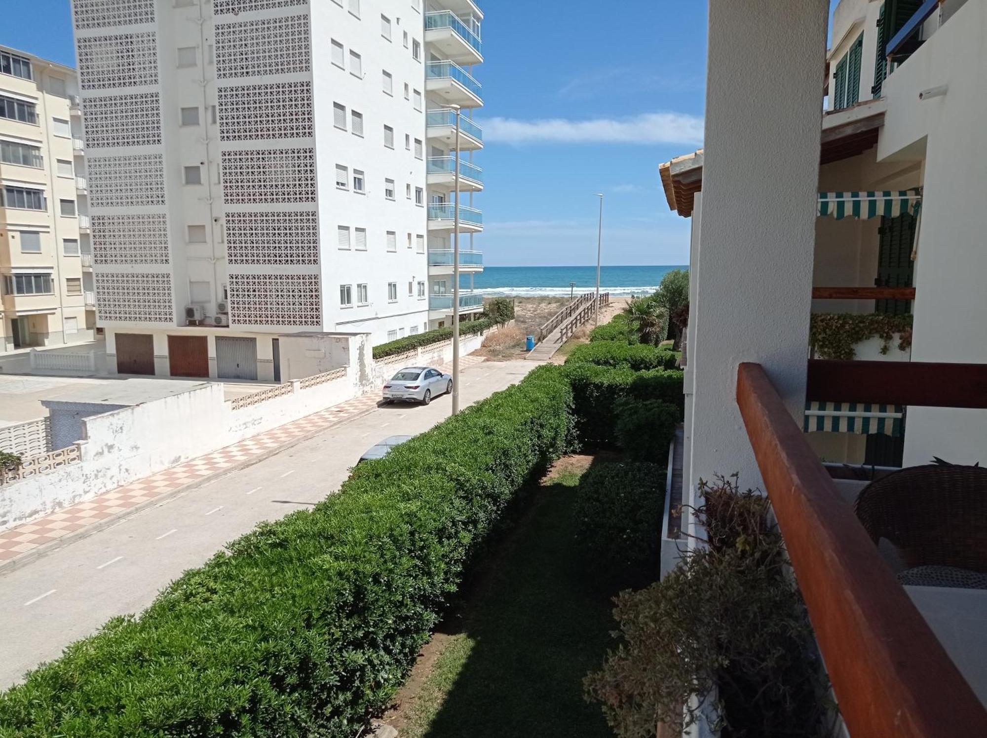 Deltamar Solo Familias Serviplaya Xeraco Rum bild