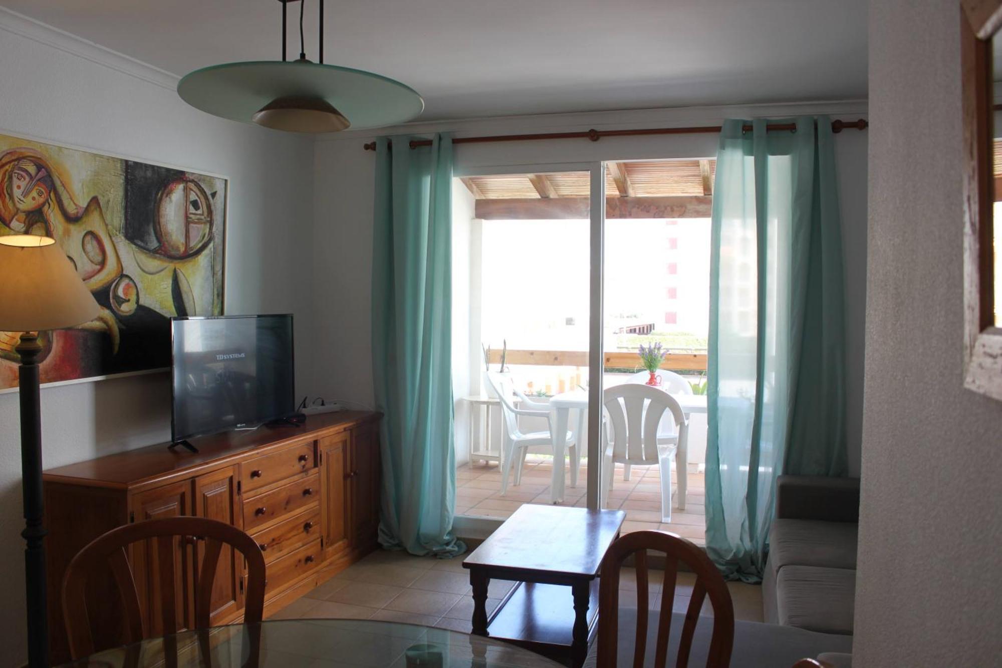 Deltamar Solo Familias Serviplaya Xeraco Rum bild